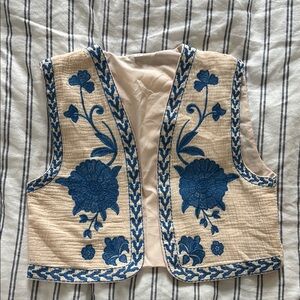 Embroidered Vest with Blue Floral, size M.